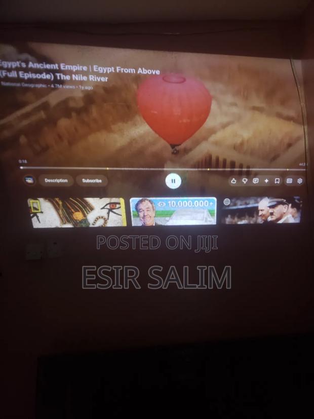 Android Smart Mini Projector P30 - thumbnail 5