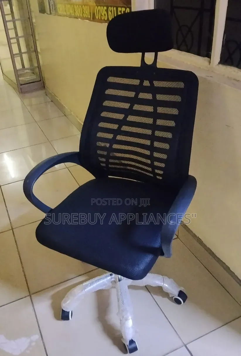 Modern Executive Mesh Office Chair With Headrest