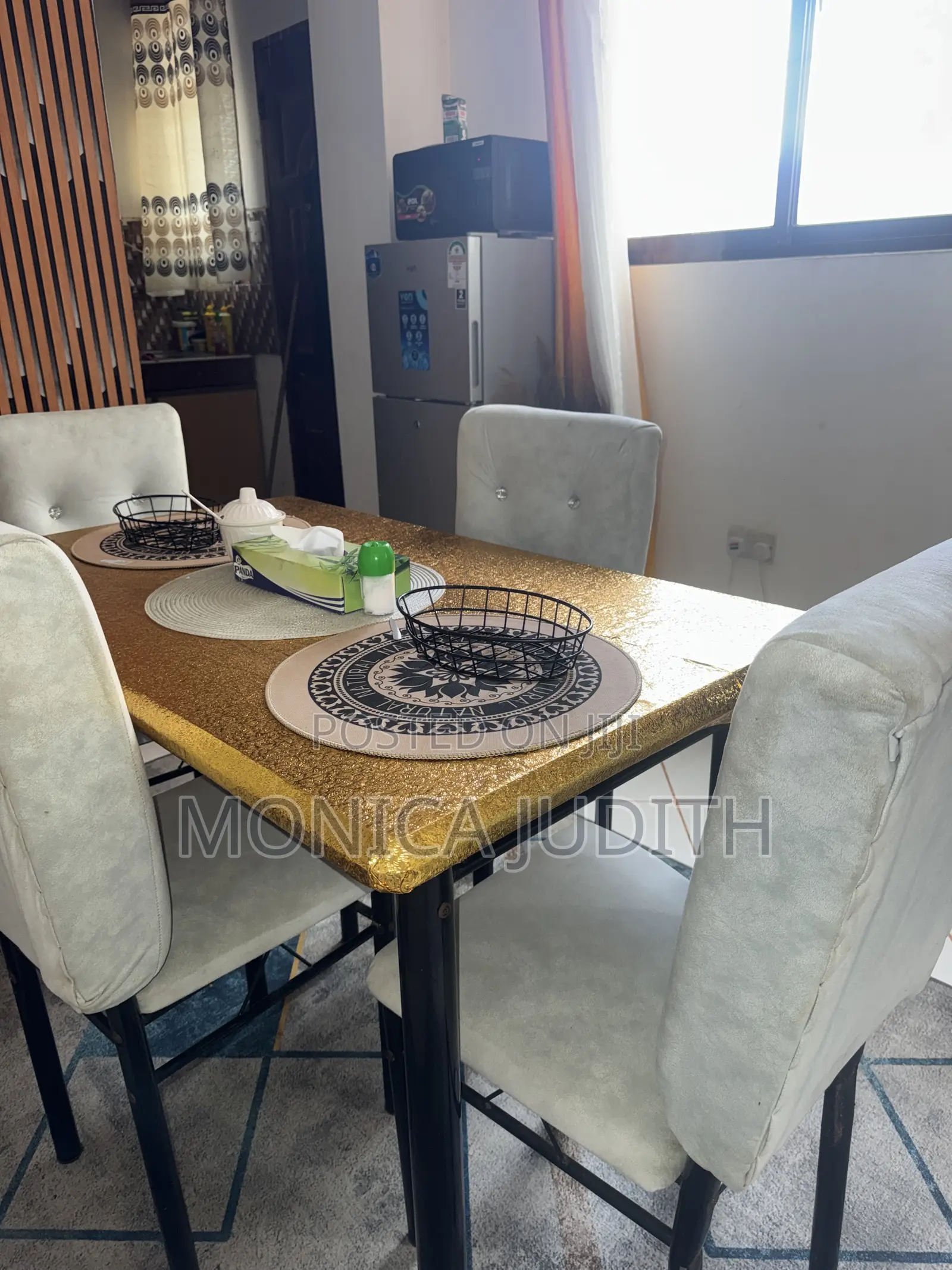 Dinning Table