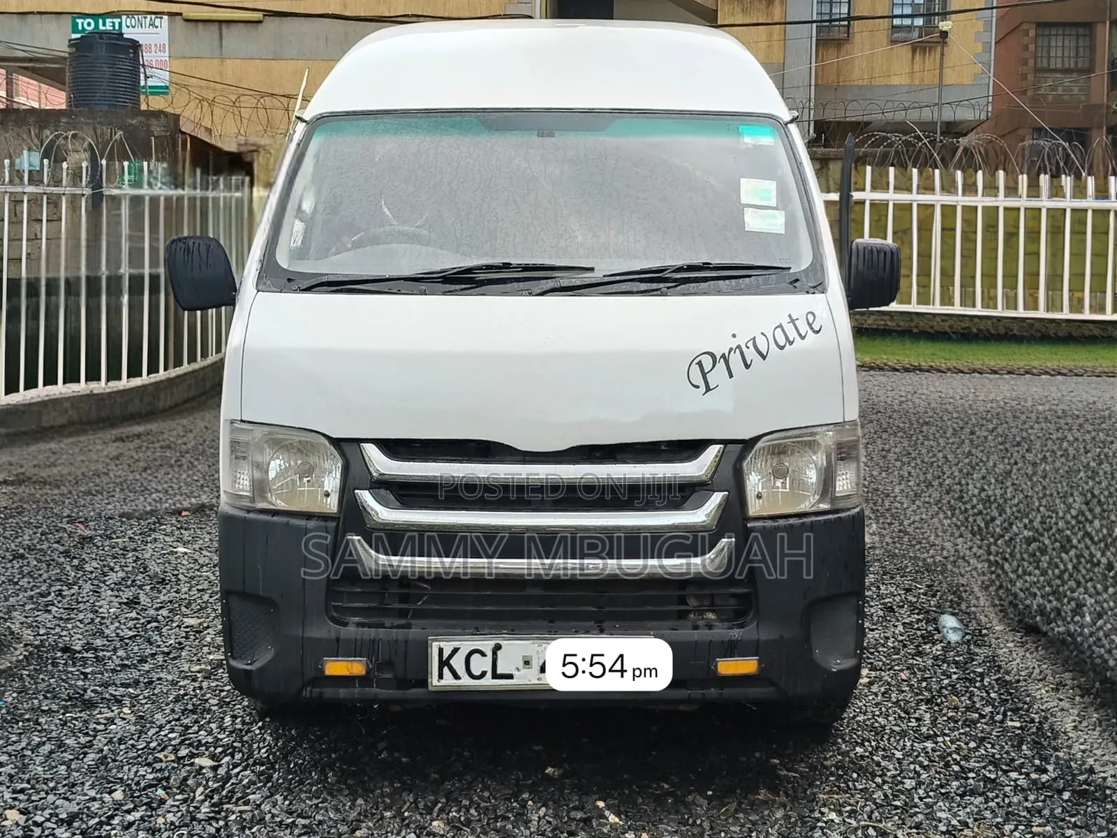 Toyota HiAce 2011 White