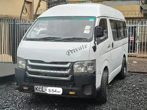 Toyota HiAce 2011 White