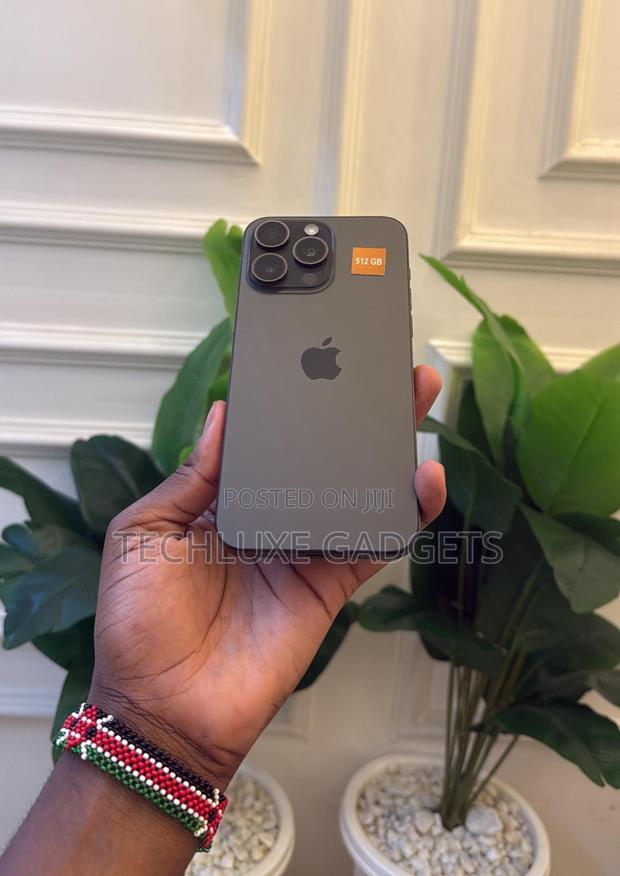 Apple iPhone 15 Pro Max 512 GB Black - thumbnail 2