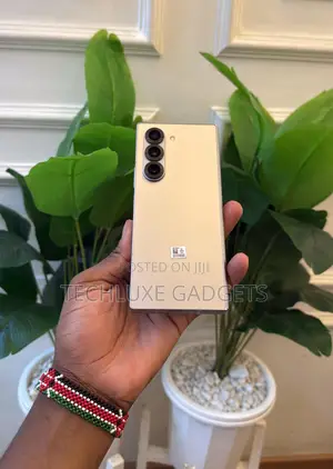 Samsung Galaxy Z Fold6 256 GB Gold