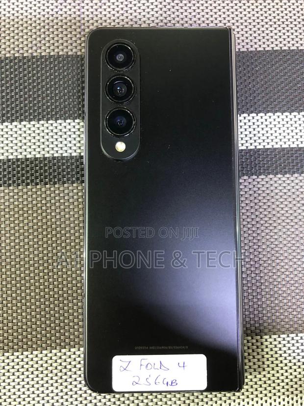 Samsung Galaxy Z Fold4 256 GB Black