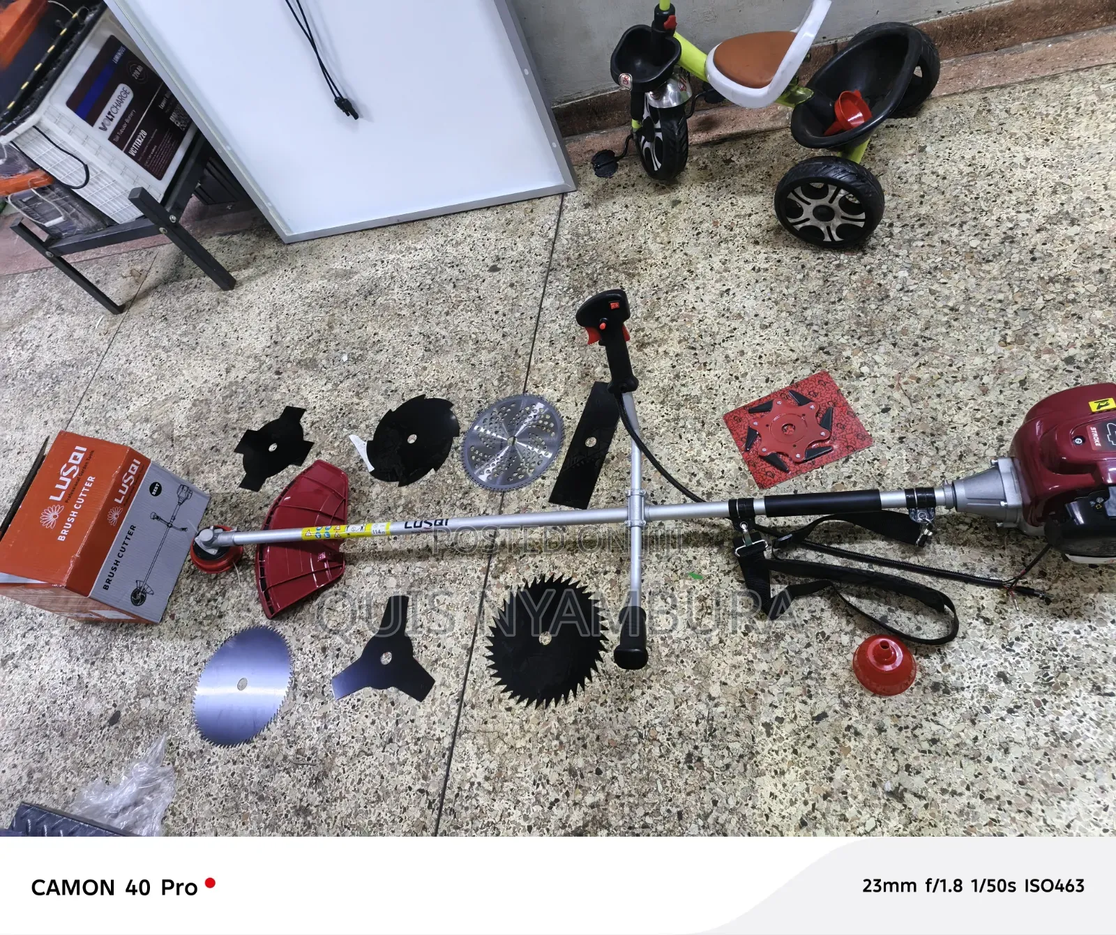 4 Stroke Grass Cutter Machine/Brush Cutter 8pcs Attachment Blades