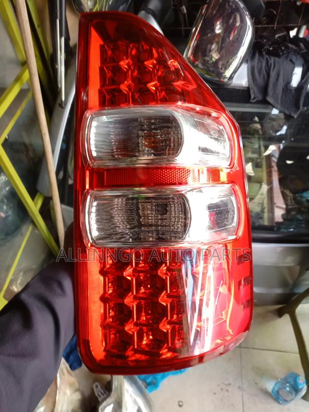 Toyota Noah 2012 Taillight - main view