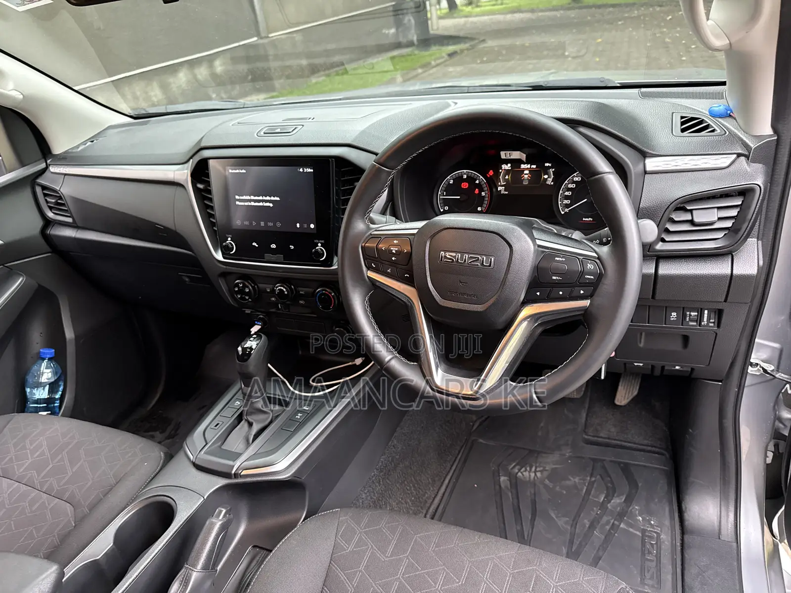 Isuzu D-MAX 2025 Silver