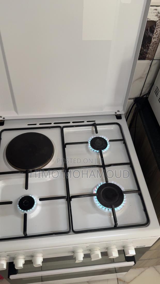 Cooker and Safe Gass From Von Company Available - thumbnail 4
