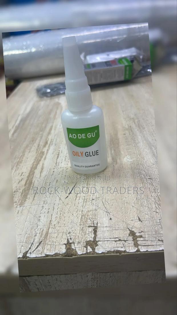 Oil Glue Oil Glue