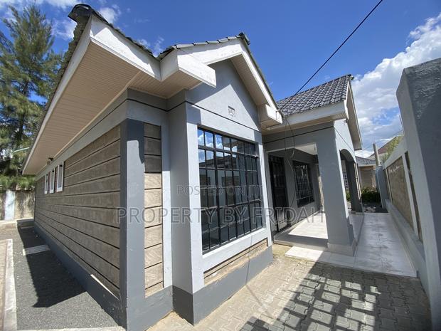 3bdrm Bungalow in Kitengela for sale