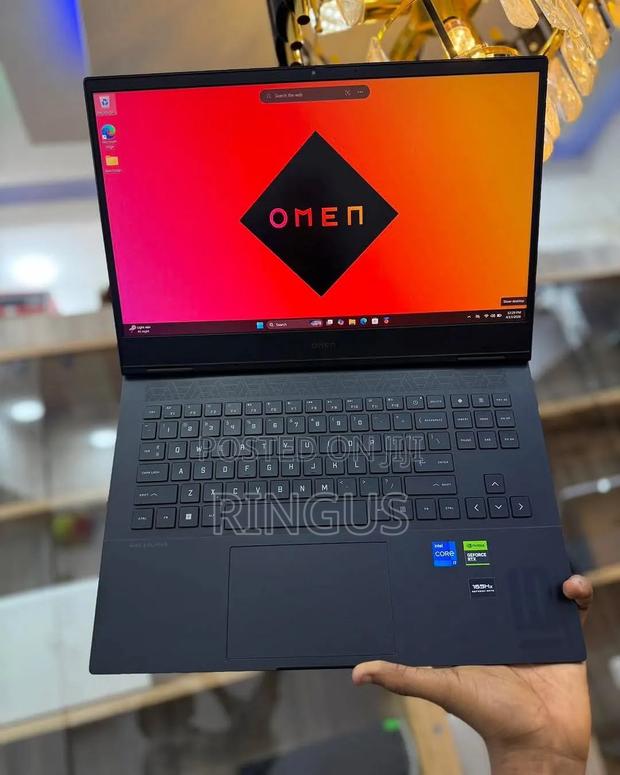 New Laptop HP Omen 16 16GB Intel Core i5 SSD 512GB