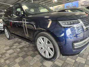 Land Rover Range Rover Vogue 2023 Blue