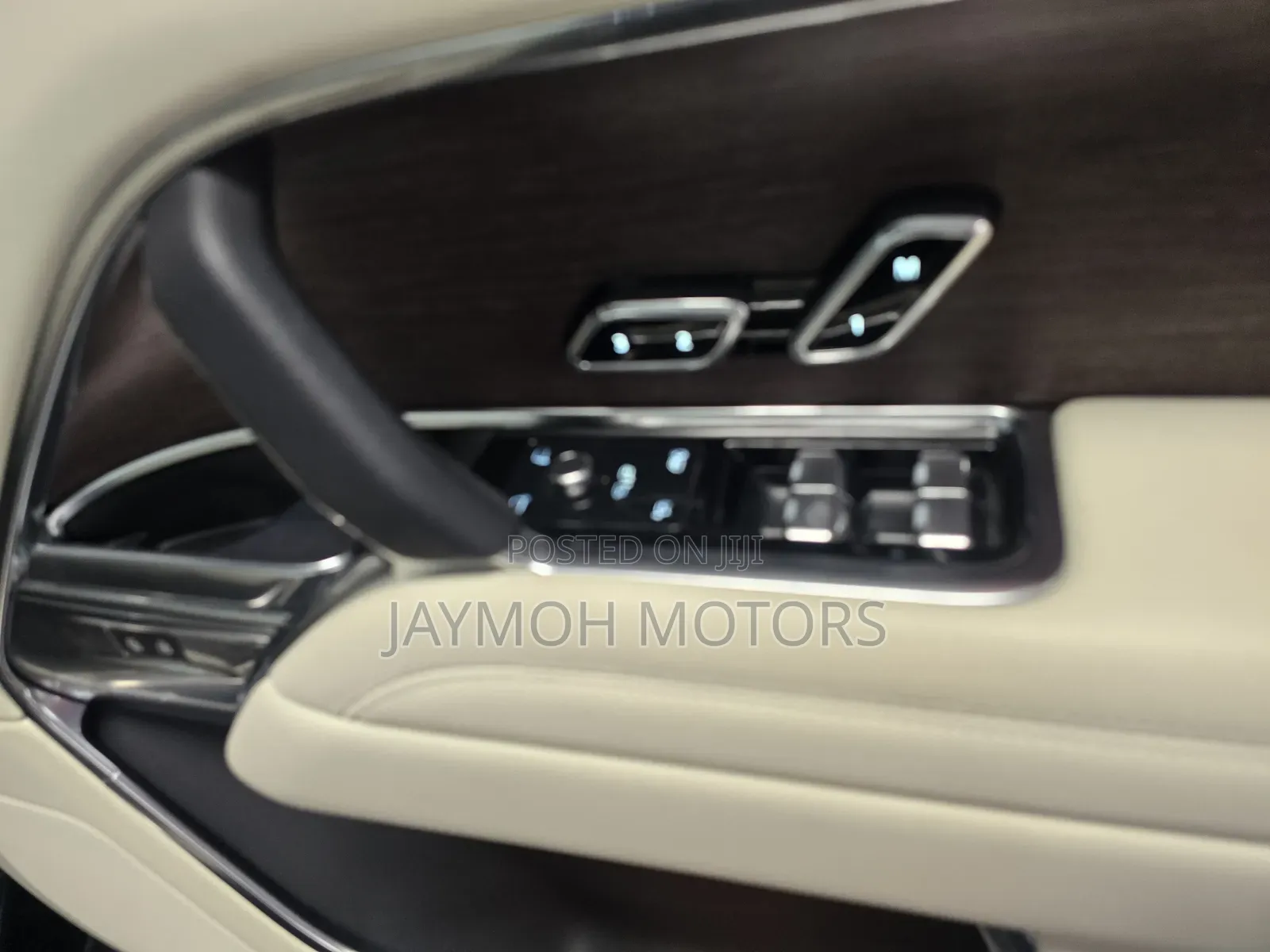 Land Rover Range Rover Vogue 2023 Blue