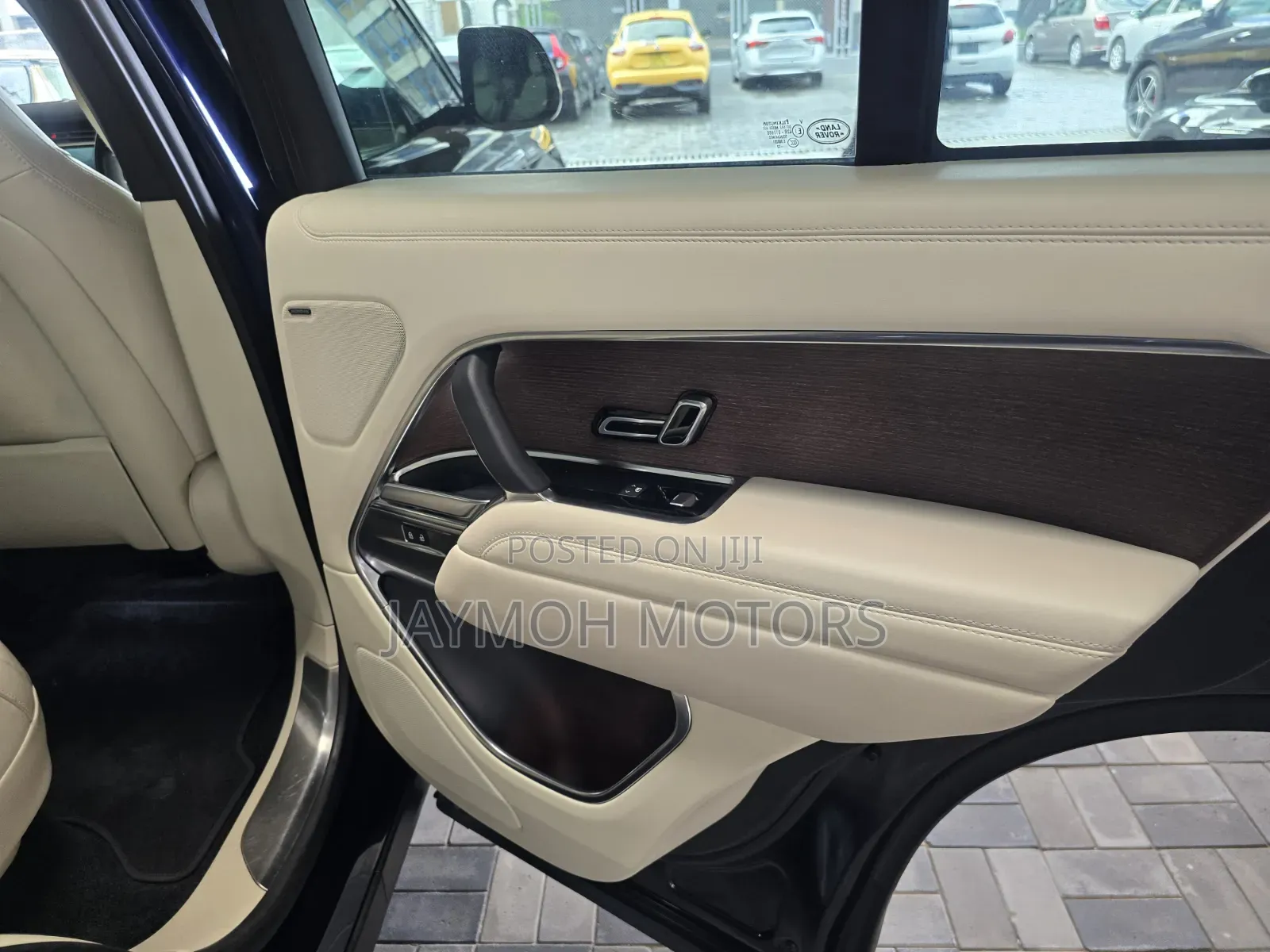 Land Rover Range Rover Vogue 2023 Blue