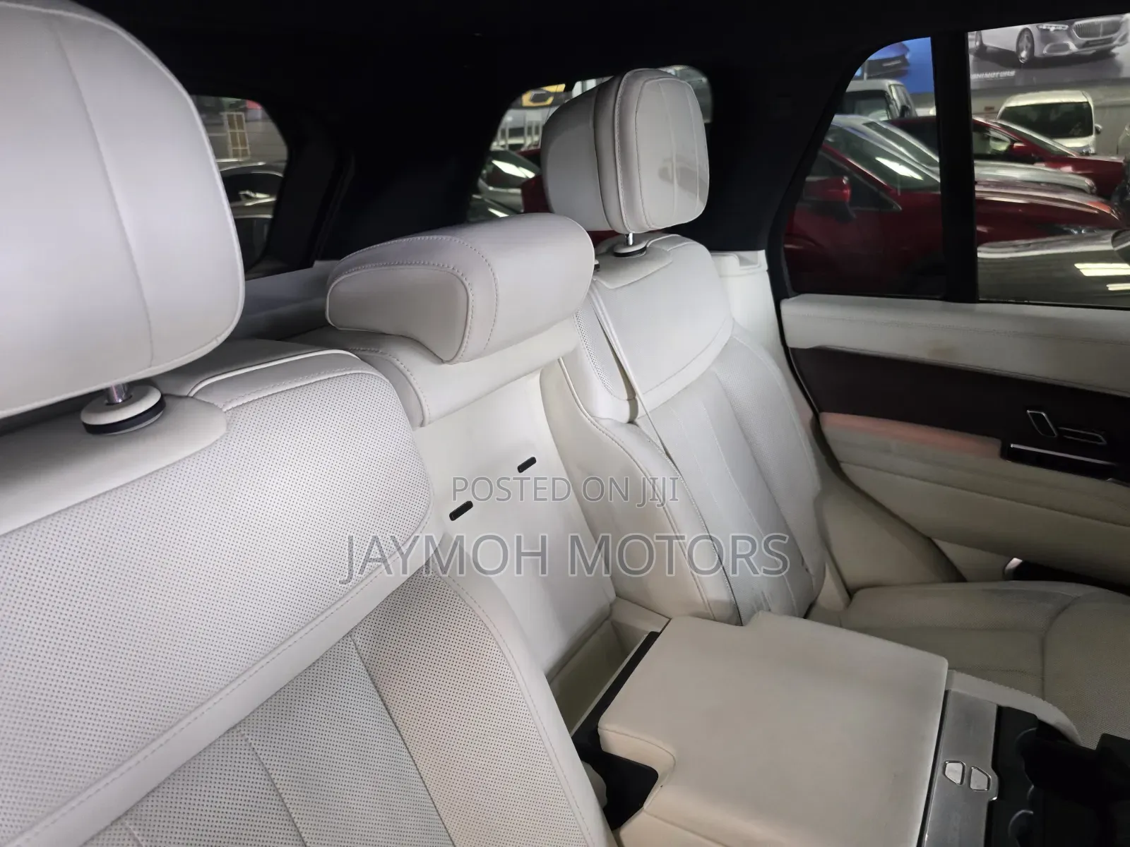 Land Rover Range Rover Vogue 2023 Blue