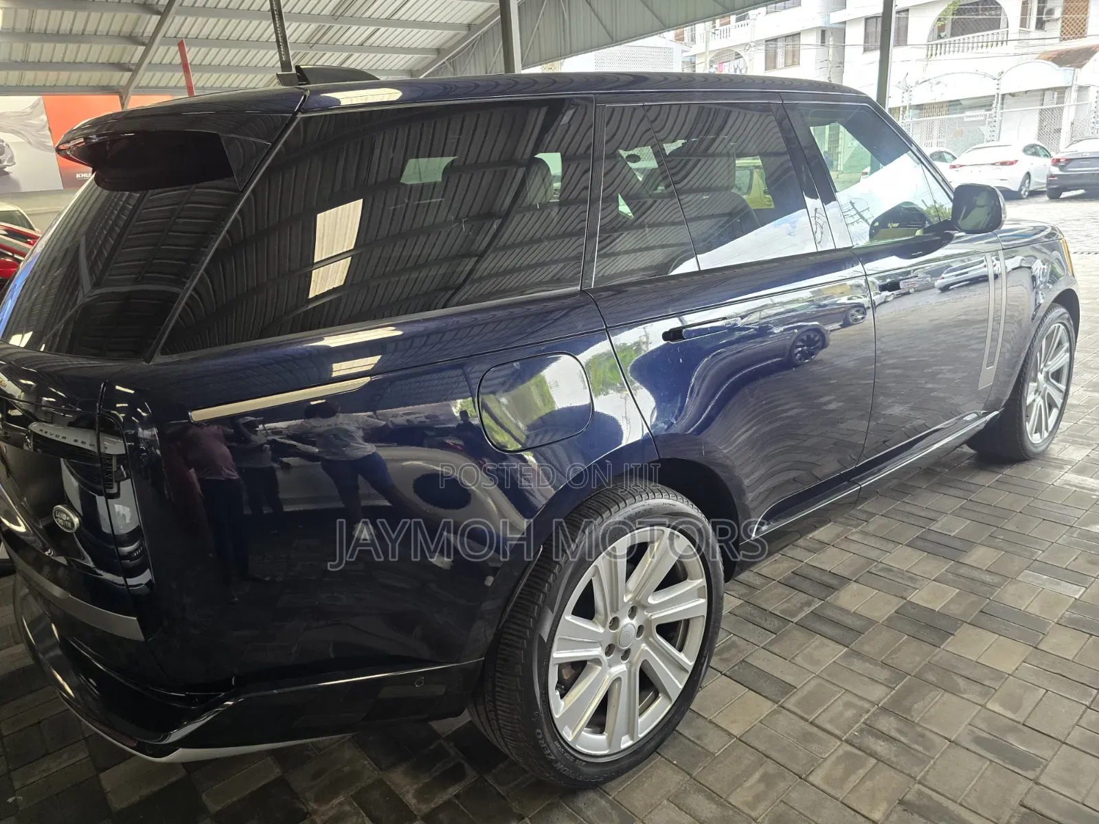 Land Rover Range Rover Vogue 2023 Blue