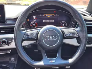 Audi A4 2.0T ultra Premium FWD 2018 Gray