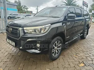 Toyota Hilux Revo Double Cab Deisel 2.4 RWD 2019 Black