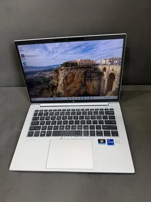 Laptop HP EliteBook 845 G10 32GB AMD Ryzen 7 SSD 512GB
