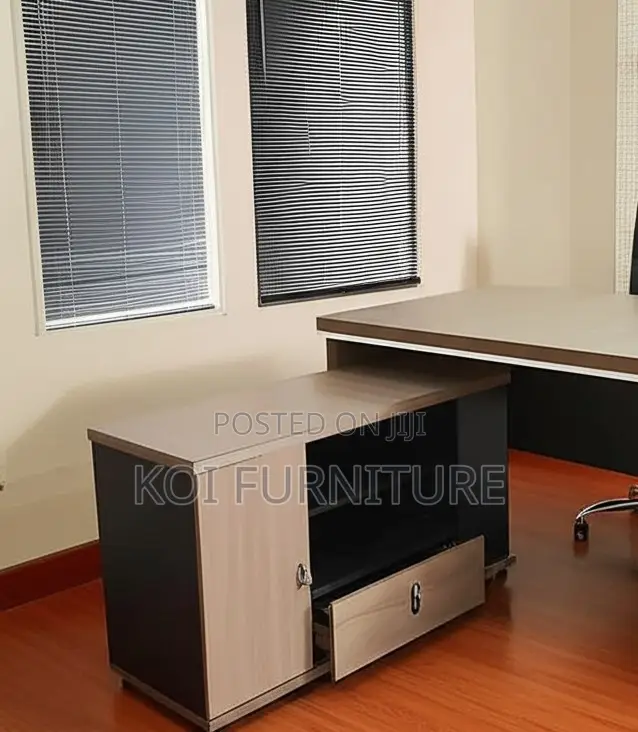 Office Desk; 1600mm Executive Office Desk