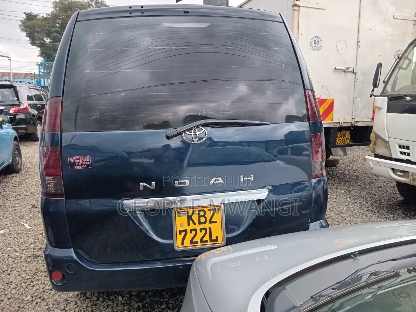Toyota Noah 2007 Blue