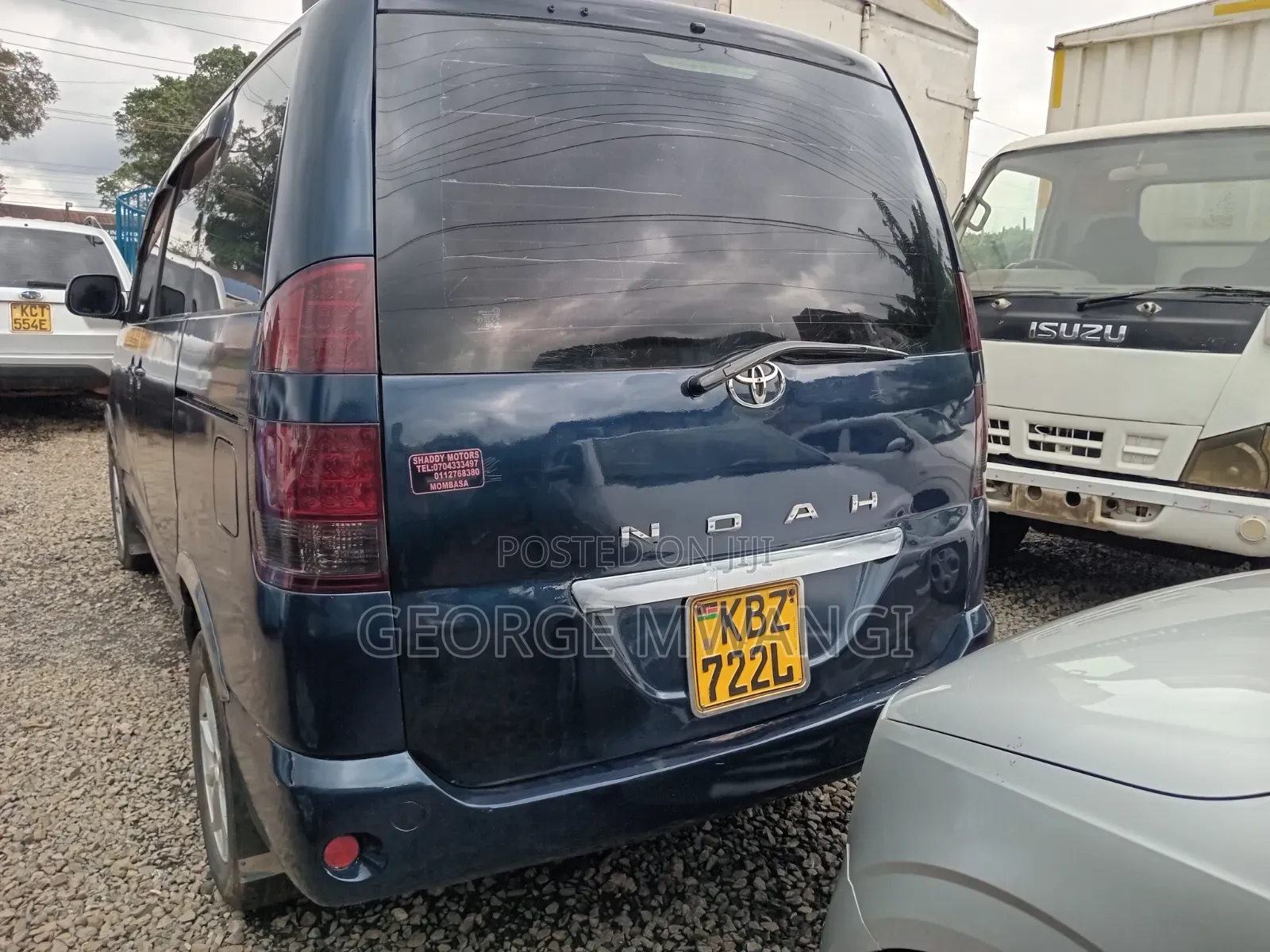 Toyota Noah 2007 Blue