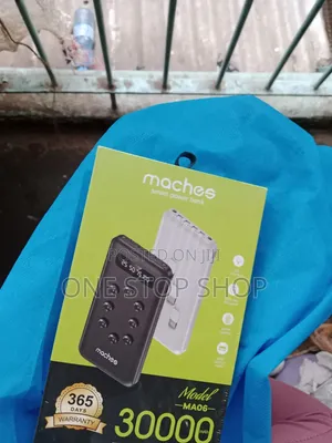 30000mah Power Bank With Smart Led Display Remaining Energy Level