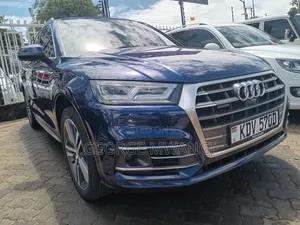 Audi Q5 2018 Blue
