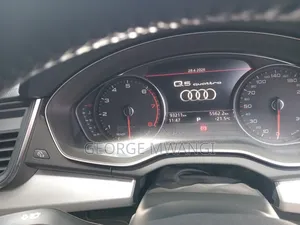Audi Q5 2018 Blue