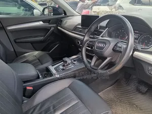 Audi Q5 2018 Blue