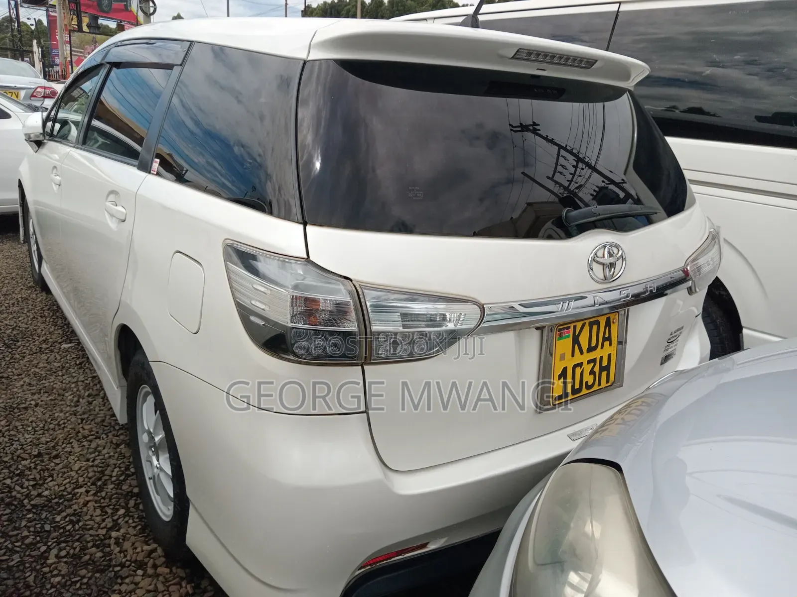 Toyota Wish 2013 White