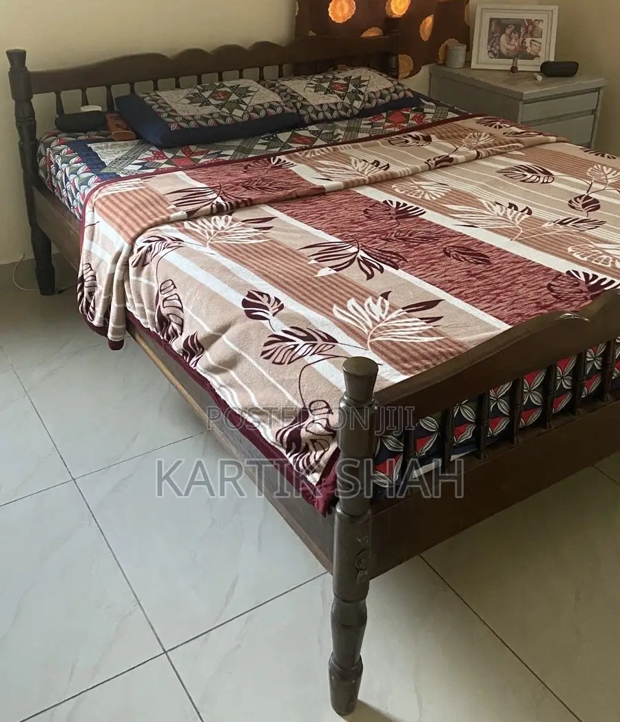 5x 6 Bed With Mattress