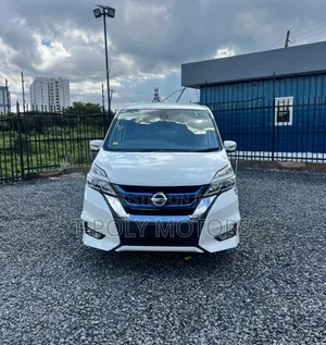 Nissan Serena 2018 White