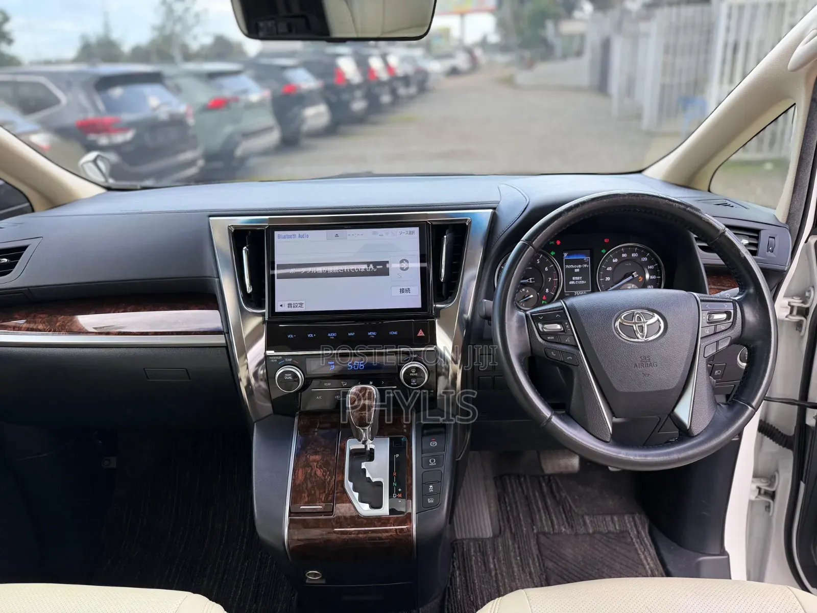 Toyota Alphard 2.5 Petrol FWD 2019 White