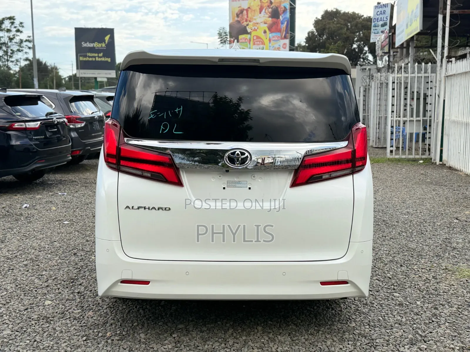 Toyota Alphard 2.5 Petrol FWD 2019 White