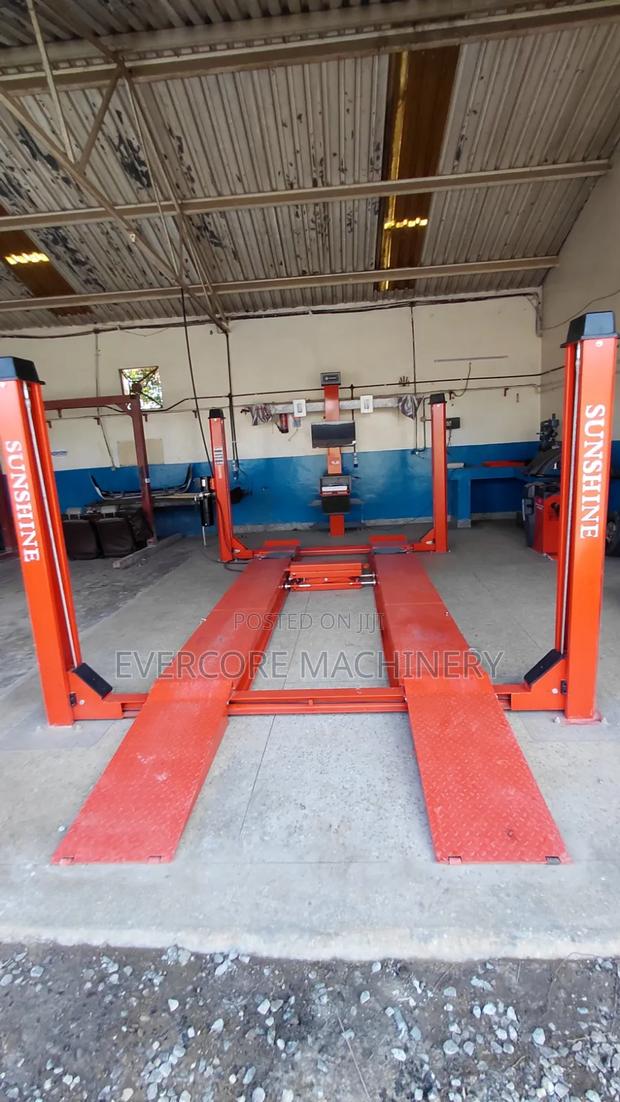 Wheel Alignment Machine Set With 4 Tonnes Carlift Machine.