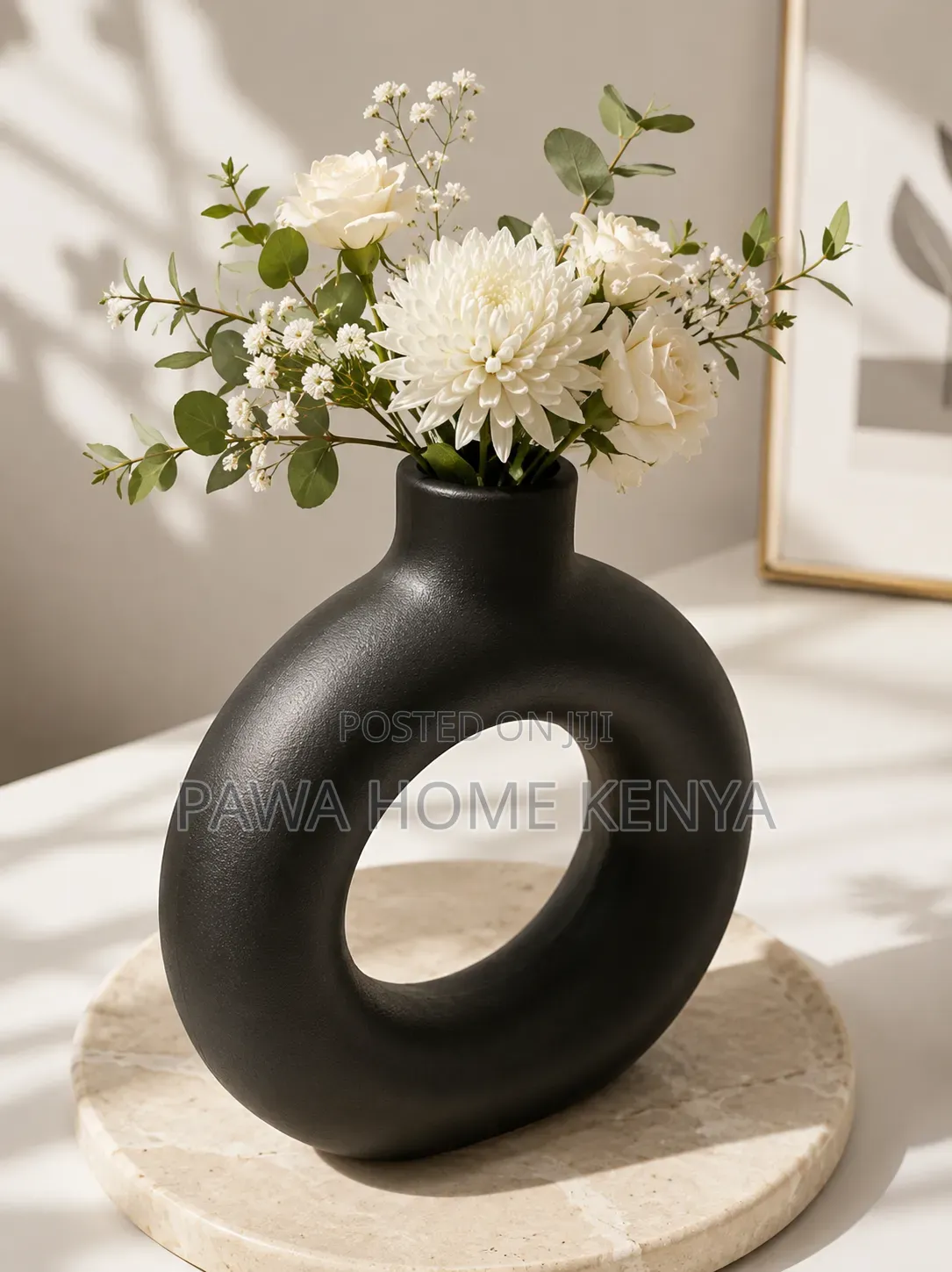 Doughnut Shape Flower Vase