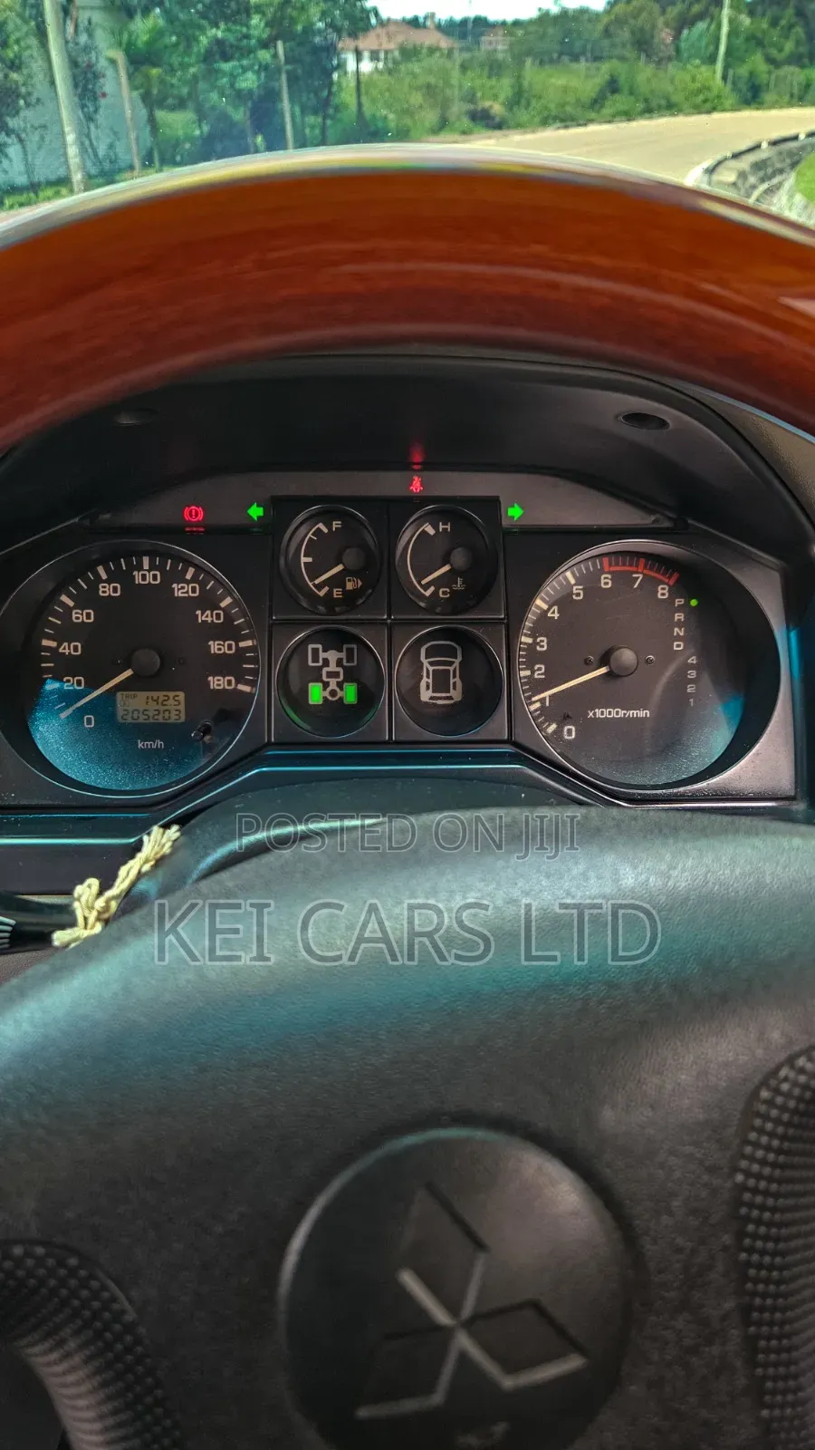 Mitsubishi Pajero 2004 Black