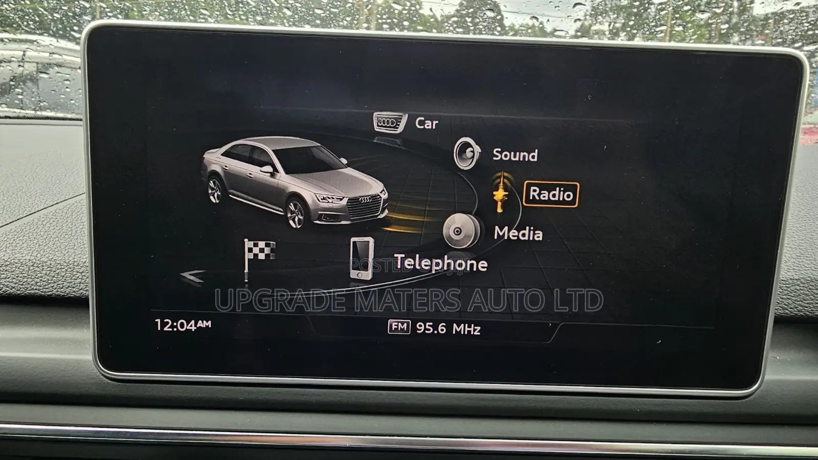 Audi A4 2.0T ultra Premium FWD 2018 Gray
