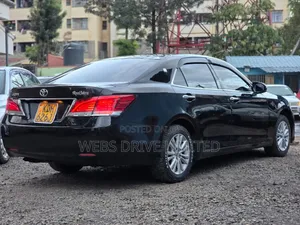 Toyota Crown 2015 White