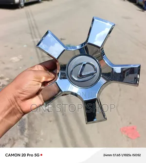 1pc Chrome Centre Cap Designed for Lx570