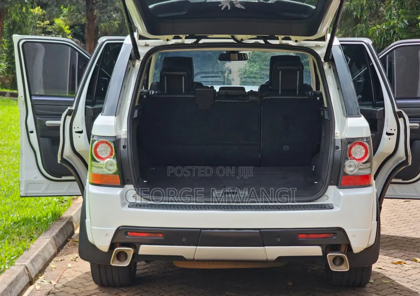 Land Rover Range Rover Sport 2012 White