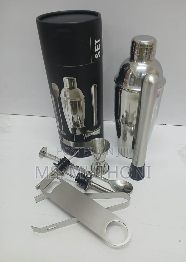 Portable Deluxe Shaker Set (8pcs Set With Gift Box) - main view