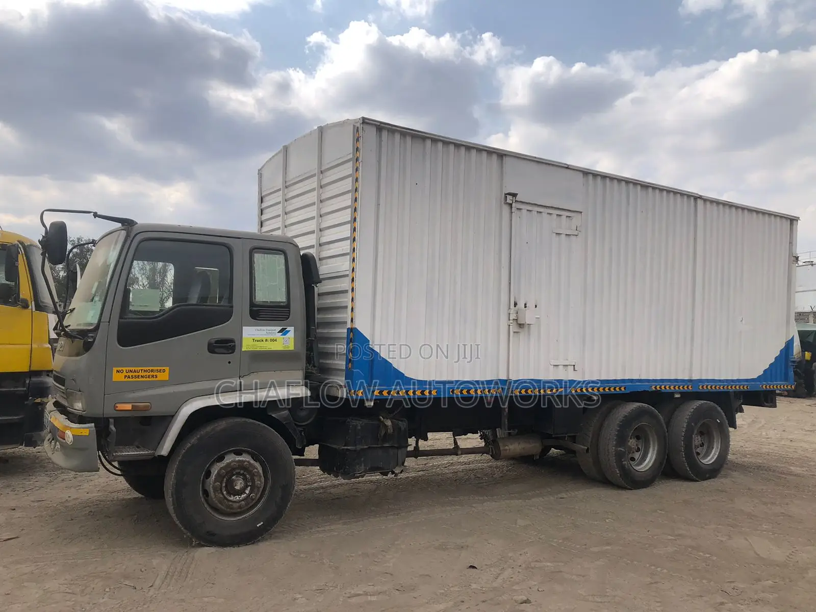 Isuzu FVZ 2014 Grey