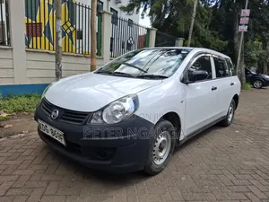 Nissan Advan 2014 White