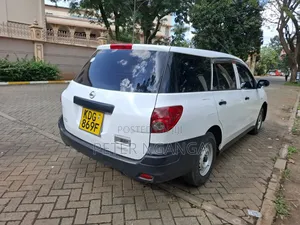 Nissan Advan 2014 White
