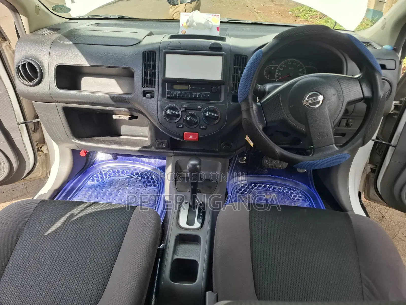 Nissan Advan 2014 White