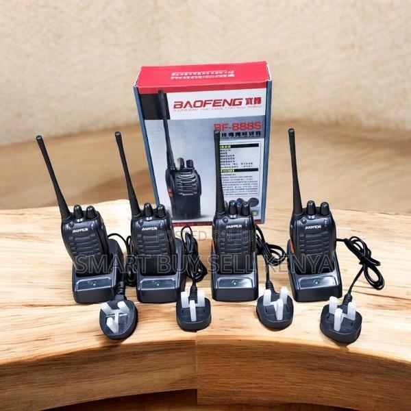 Baofeng Bf-888s Radio Calls 16 Channels Walkie Talkie for Field Use