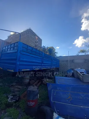 Short Highsided Trailers Bhachu
