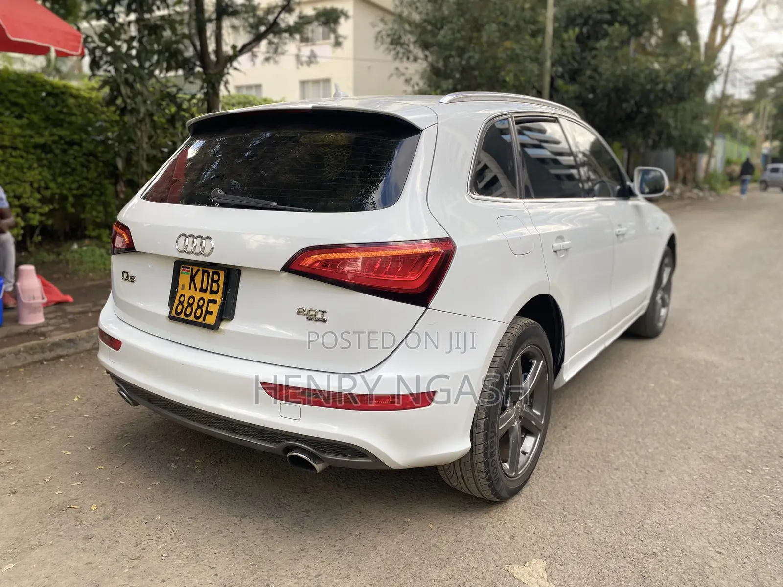 Audi Q3 2013 Pearl